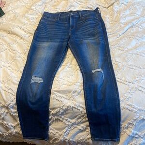 Express ultimate stretch super skinny mid rise jeans size 10 short